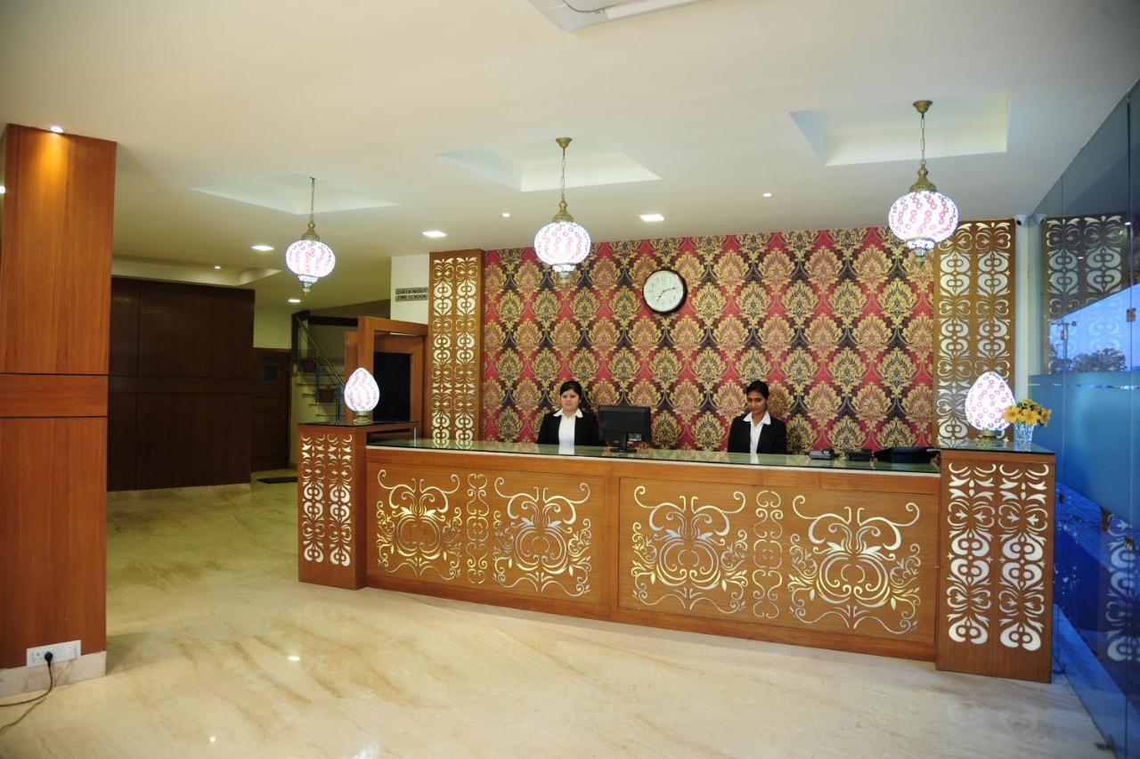 Hotel Grand Sharan Katra  Eksteriør billede